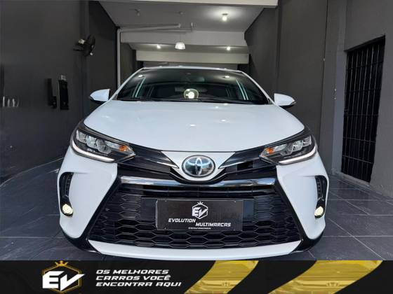 TOYOTA YARIS 1.5 16V FLEX XLS CONNECT MULTIDRIVE TOYOTA YARIS 1.5 16V FLEX XLS CONNECT MULTIDRIVE